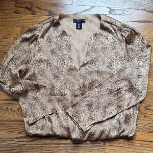 Sincerely Jules Tan and Black Patterned Blouse